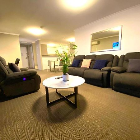 2 Bed 2 Bath Apartment In Braddon, Canberra - Pool, Gym And Free Parking Екстер'єр фото