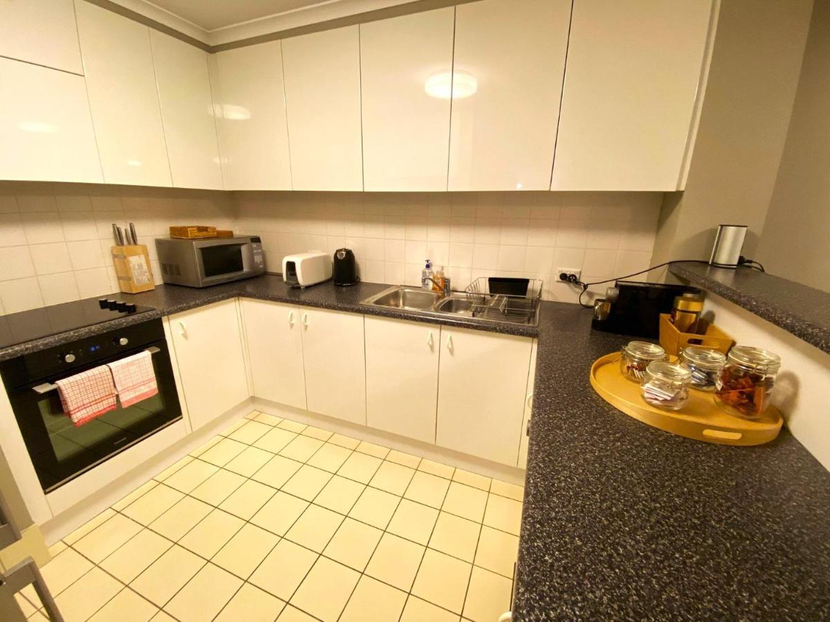 2 Bed 2 Bath Apartment In Braddon, Canberra - Pool, Gym And Free Parking Екстер'єр фото