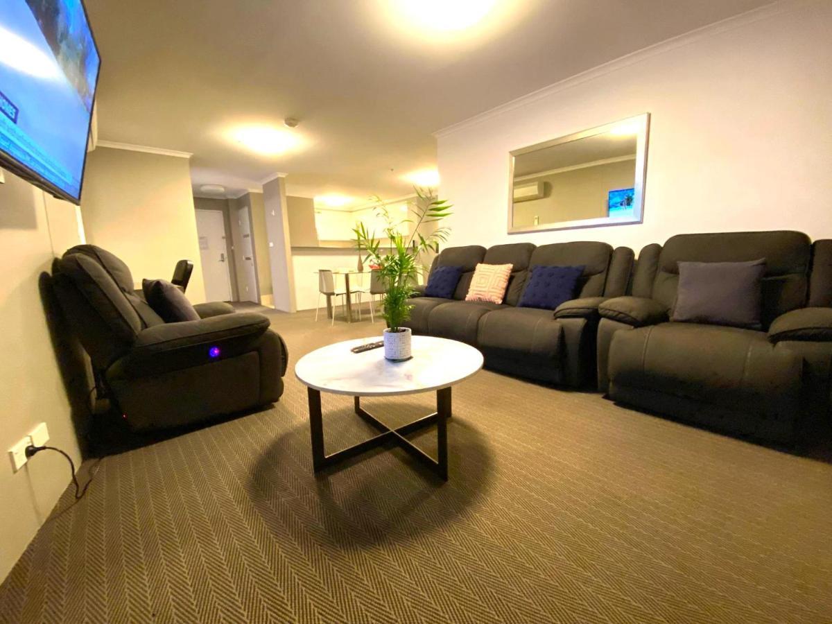 2 Bed 2 Bath Apartment In Braddon, Canberra - Pool, Gym And Free Parking Екстер'єр фото